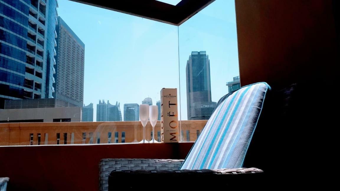 Two Minutes To The Sea Holiday Homes Jbr &Marina Bahar 6 Dubai Eksteriør billede